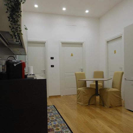 New Rooms Center 巴里 外观 照片