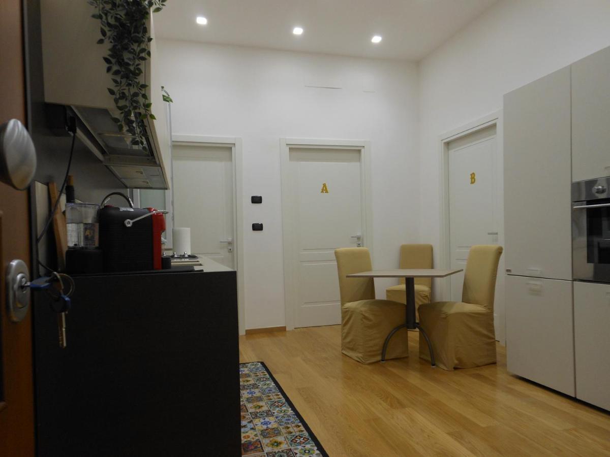 New Rooms Center 巴里 外观 照片