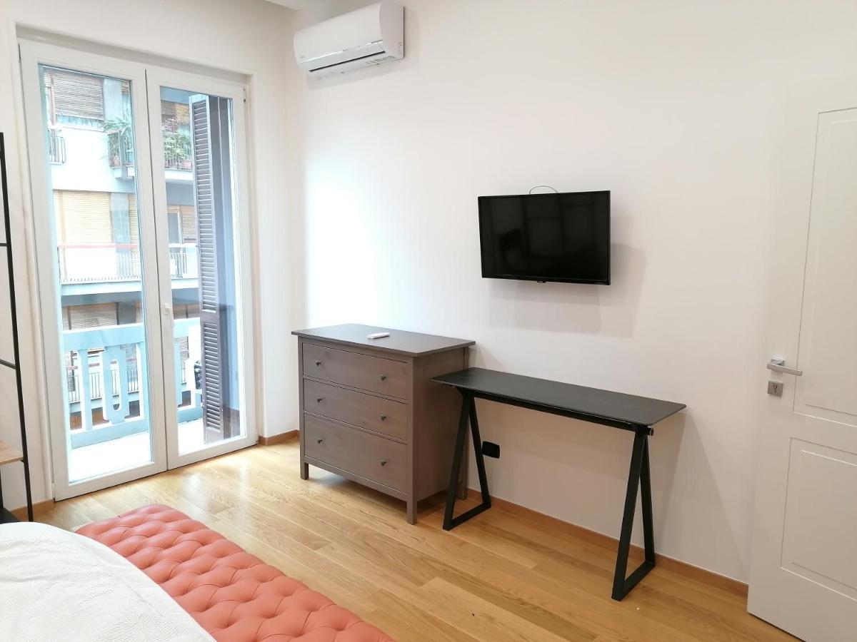 New Rooms Center 巴里 外观 照片