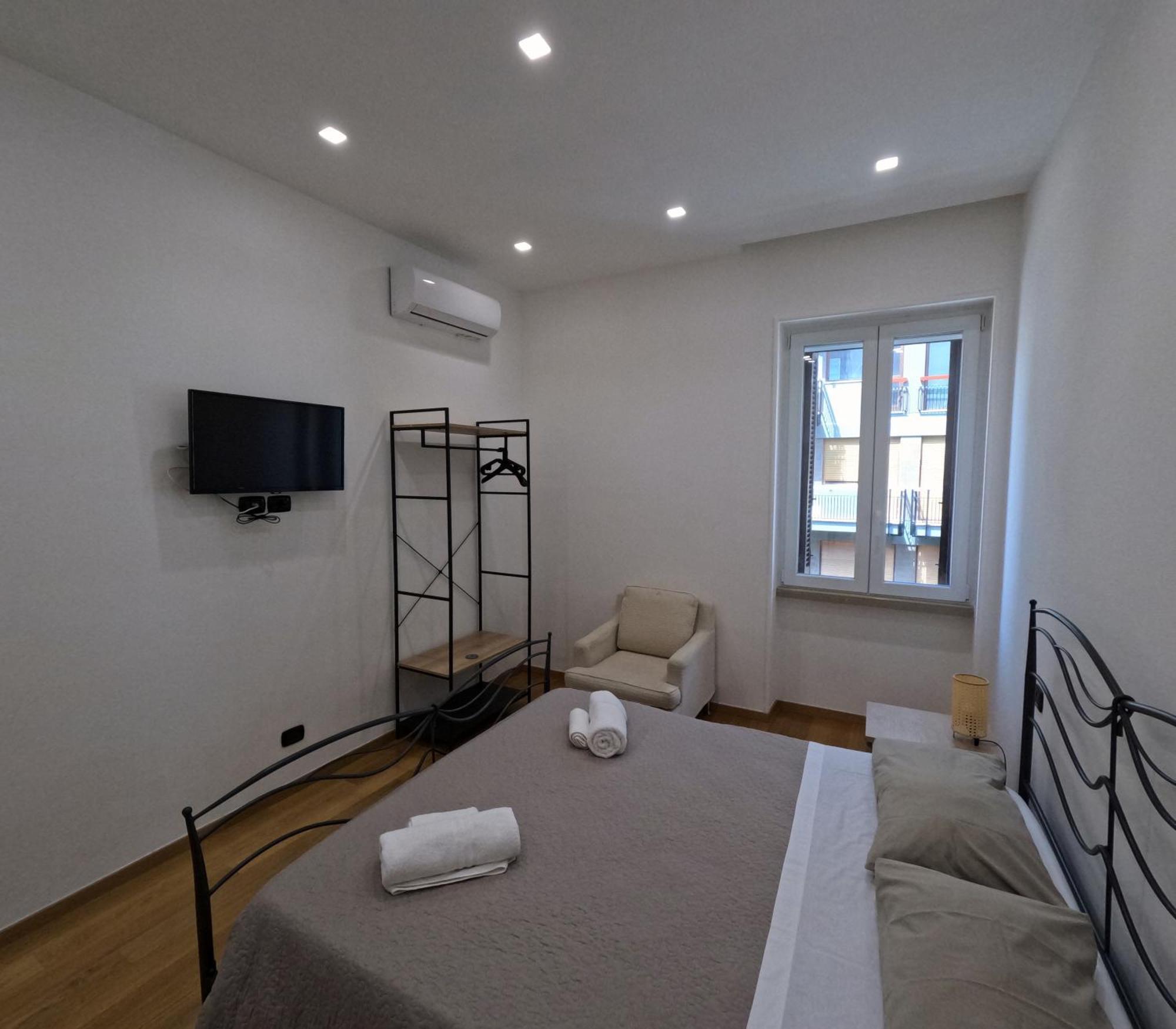 New Rooms Center 巴里 外观 照片