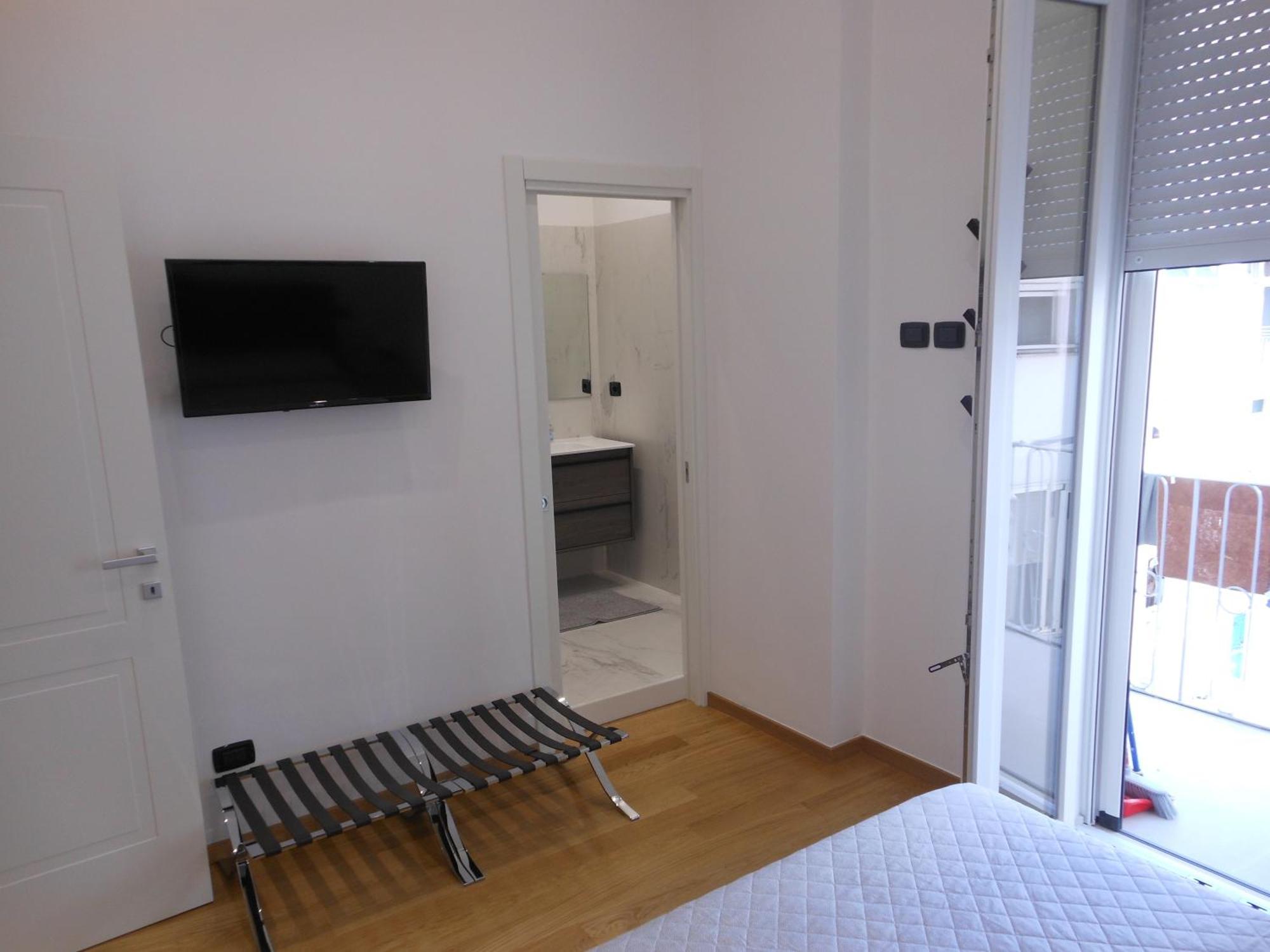 New Rooms Center 巴里 外观 照片